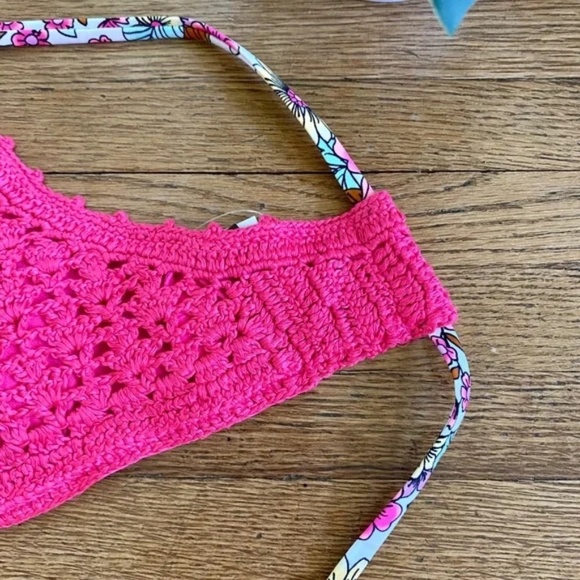 California Waves Crochet Bralette Bikini Top Raspberry Pink Floral Straps Size S - Picture 5 of 14